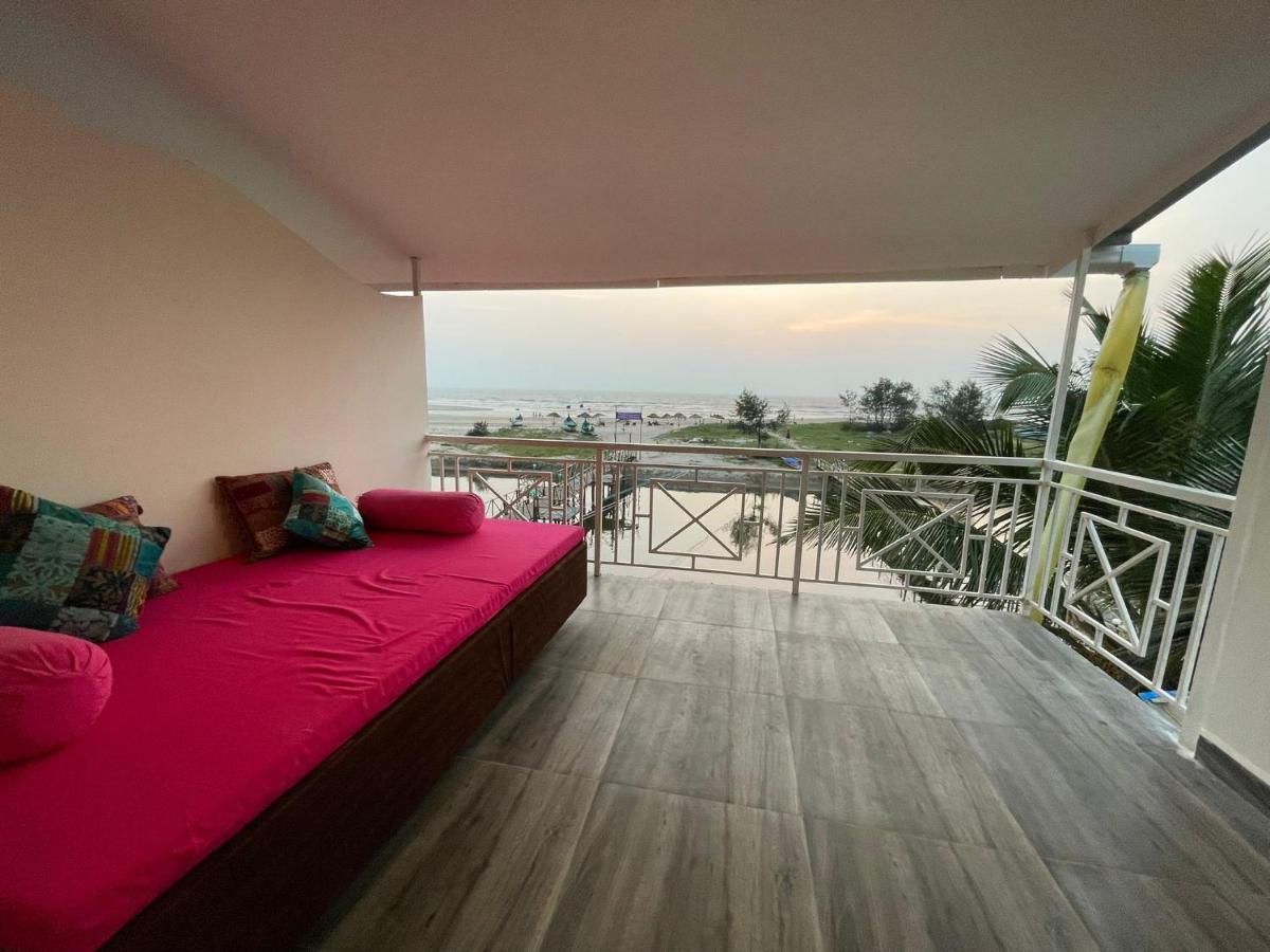 Chique Shanti Resort Mandrem Exterior photo