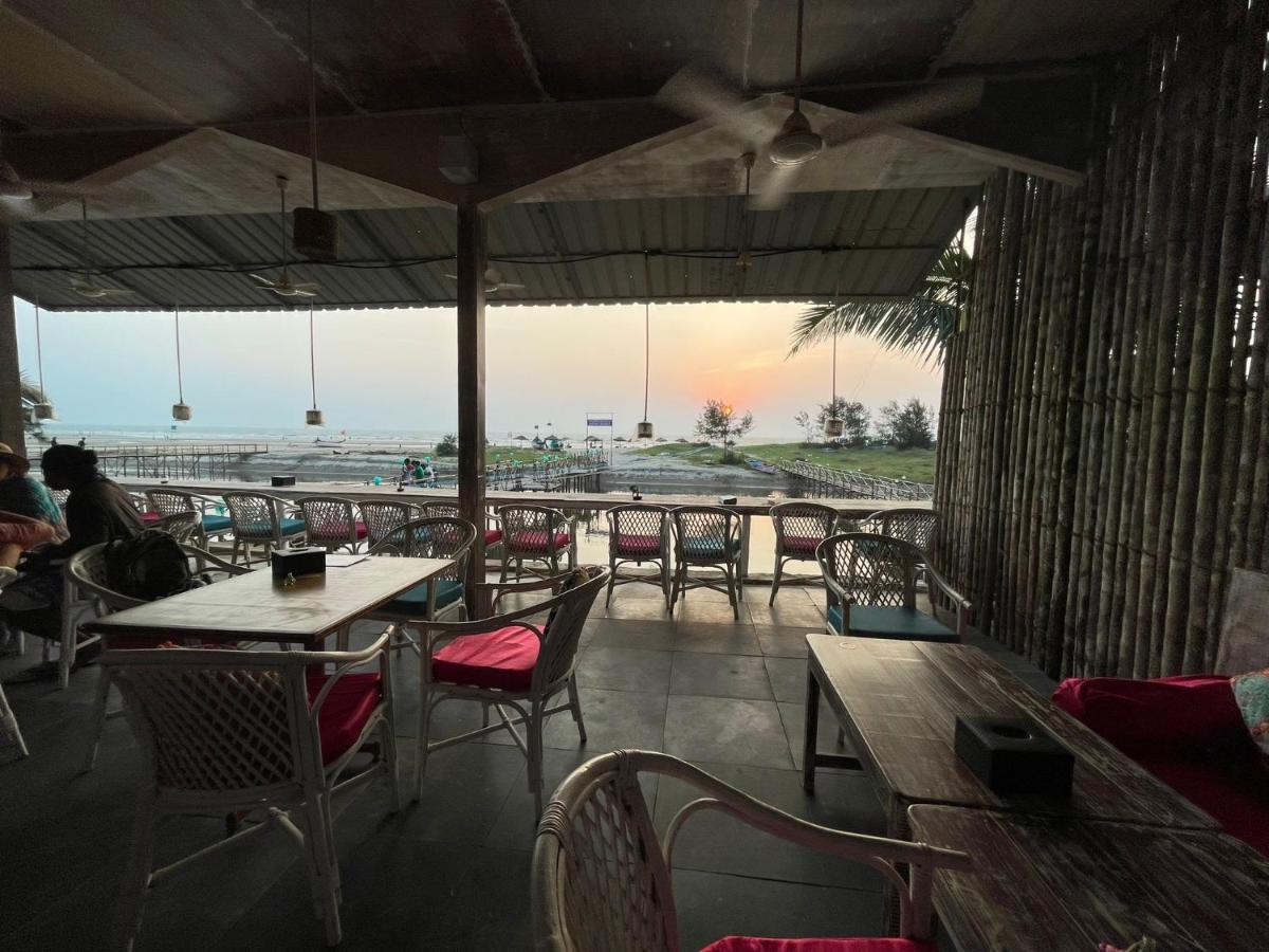 Chique Shanti Resort Mandrem Exterior photo